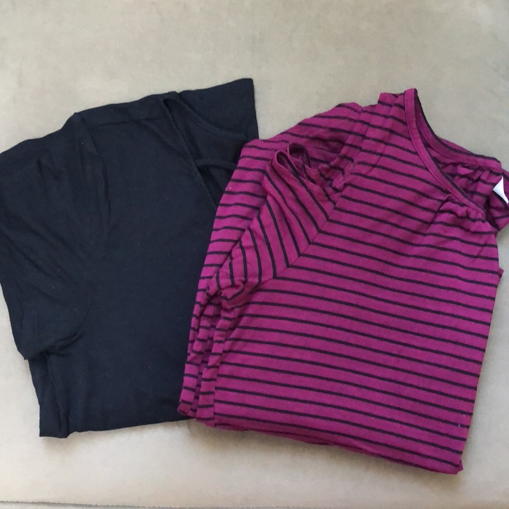 Set/2 Old Navy Mossimo Tee Shirts Sz S
